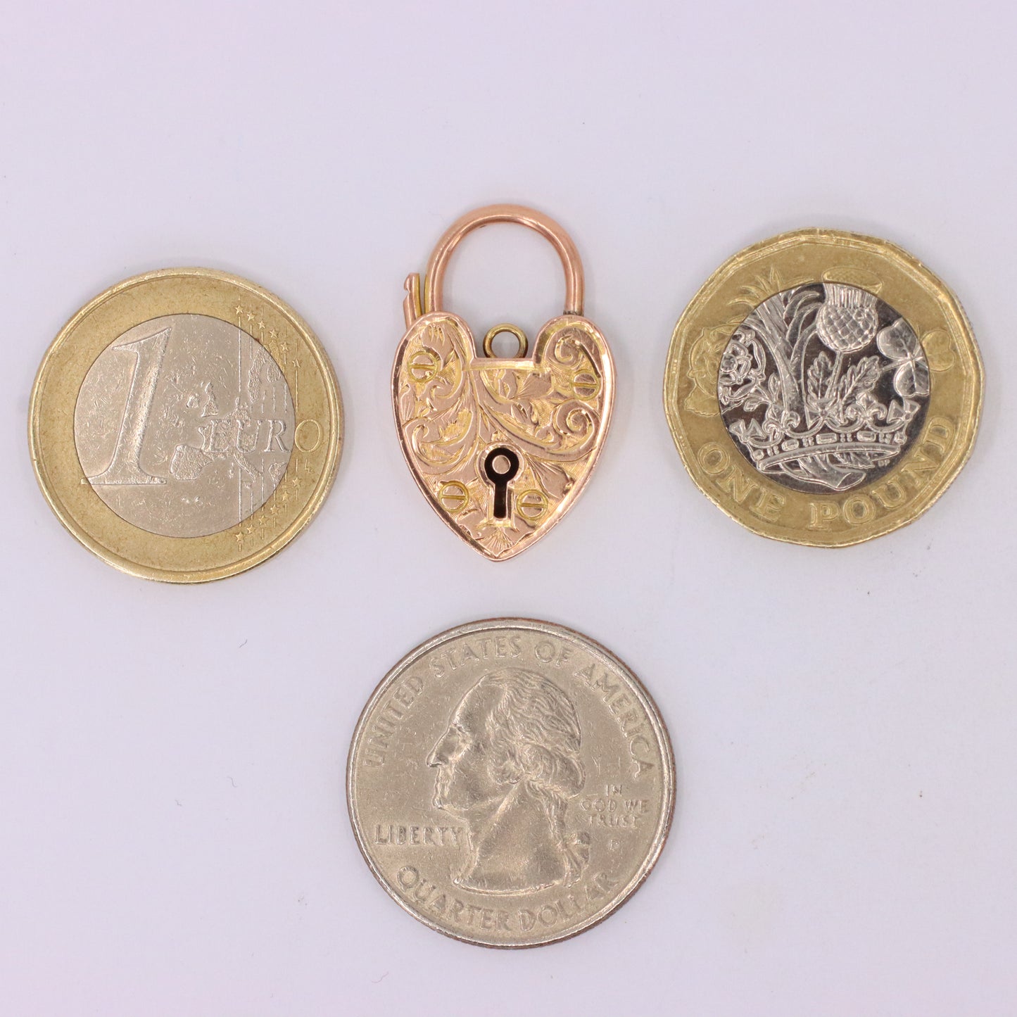 Antique 9ct Yellow Gold Floral Engraved Heart Padlock Charm Pendant Jewellery