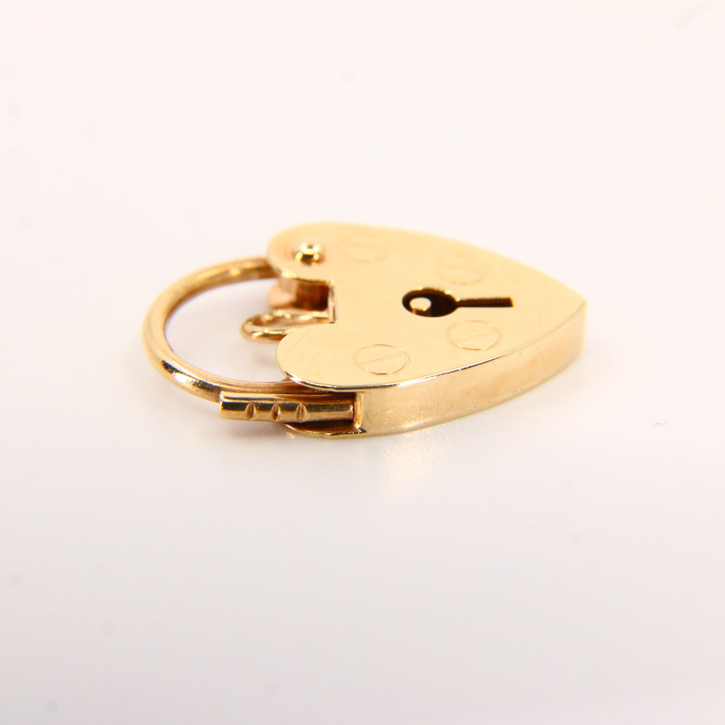 Vintage 9ct Gold Heart Lock Charm – Hallmarked Yellow Gold
