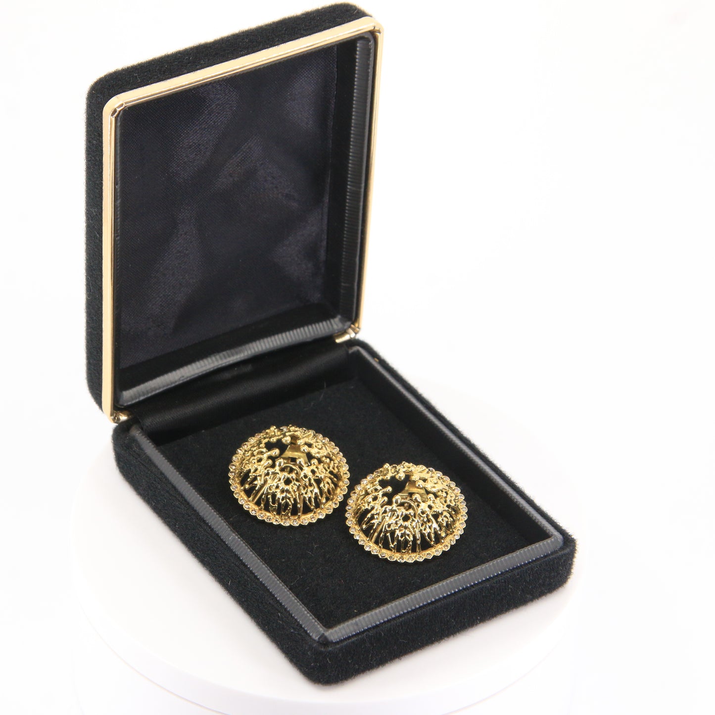 Vintage 18ct Hallmarked Stuart Devlin “The People” Yellow Gold & Diamond Clip-On Earrings