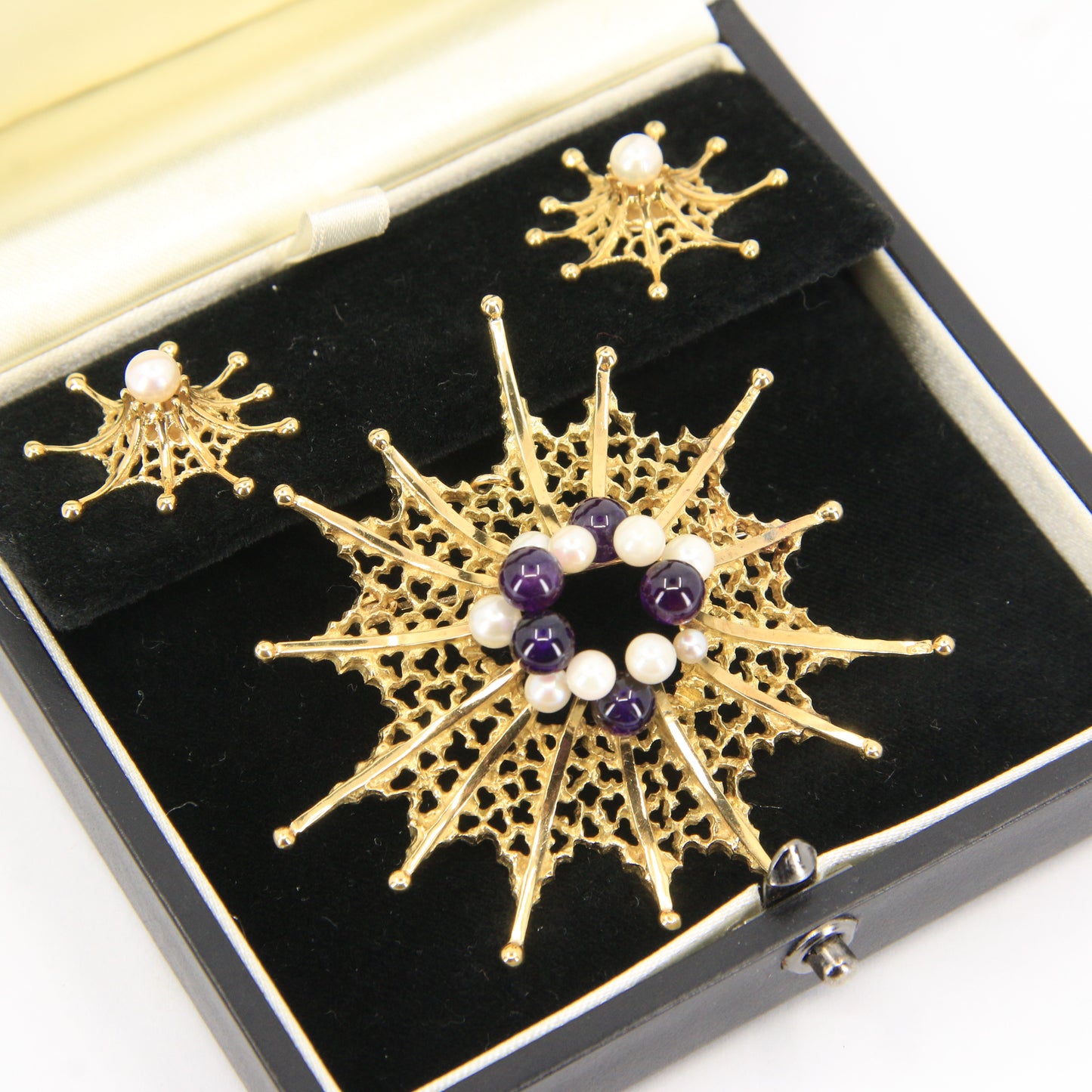 Vintage 18ct Hallmarked Stuart Devlin Jewellery Set Gold Brooch & Stud Earrings Amethyst Pearls