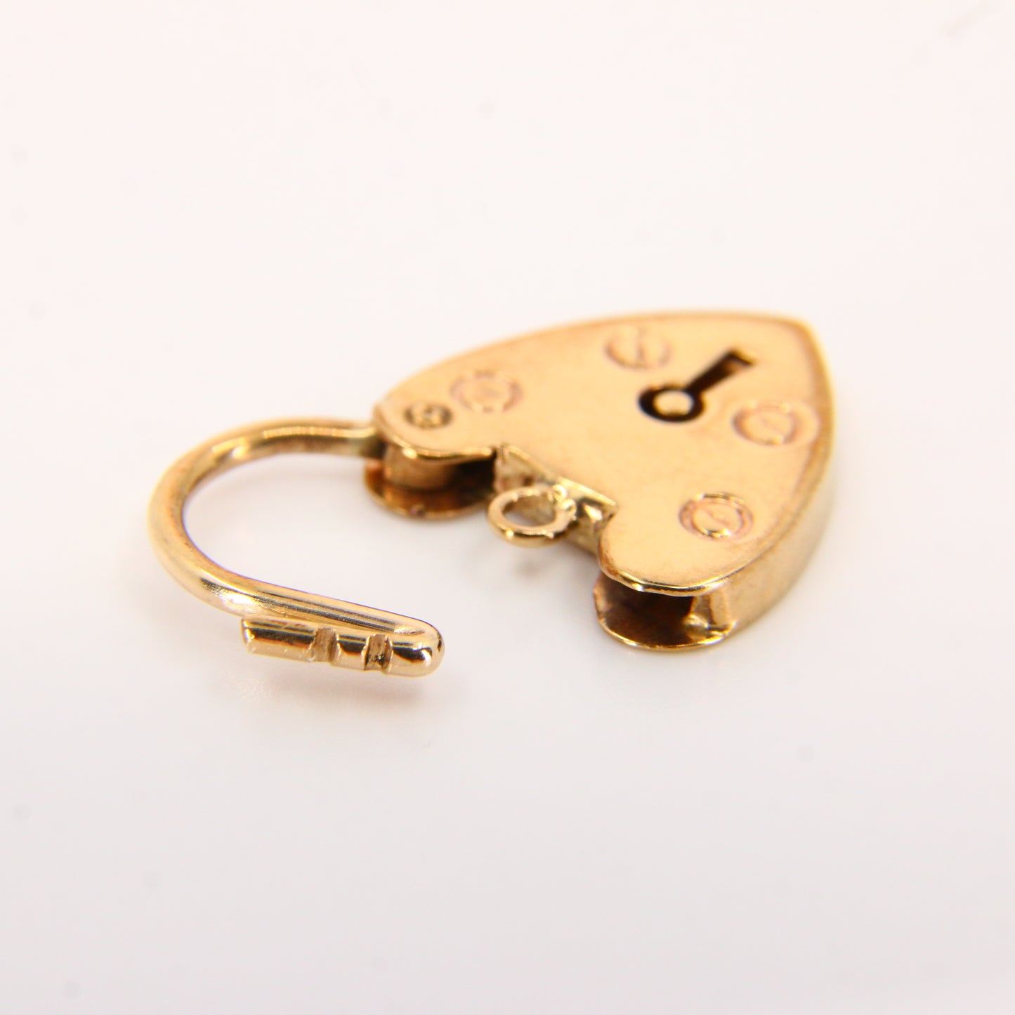 Vintage 9ct Gold Heart Lock Charm – Hallmarked Yellow Gold