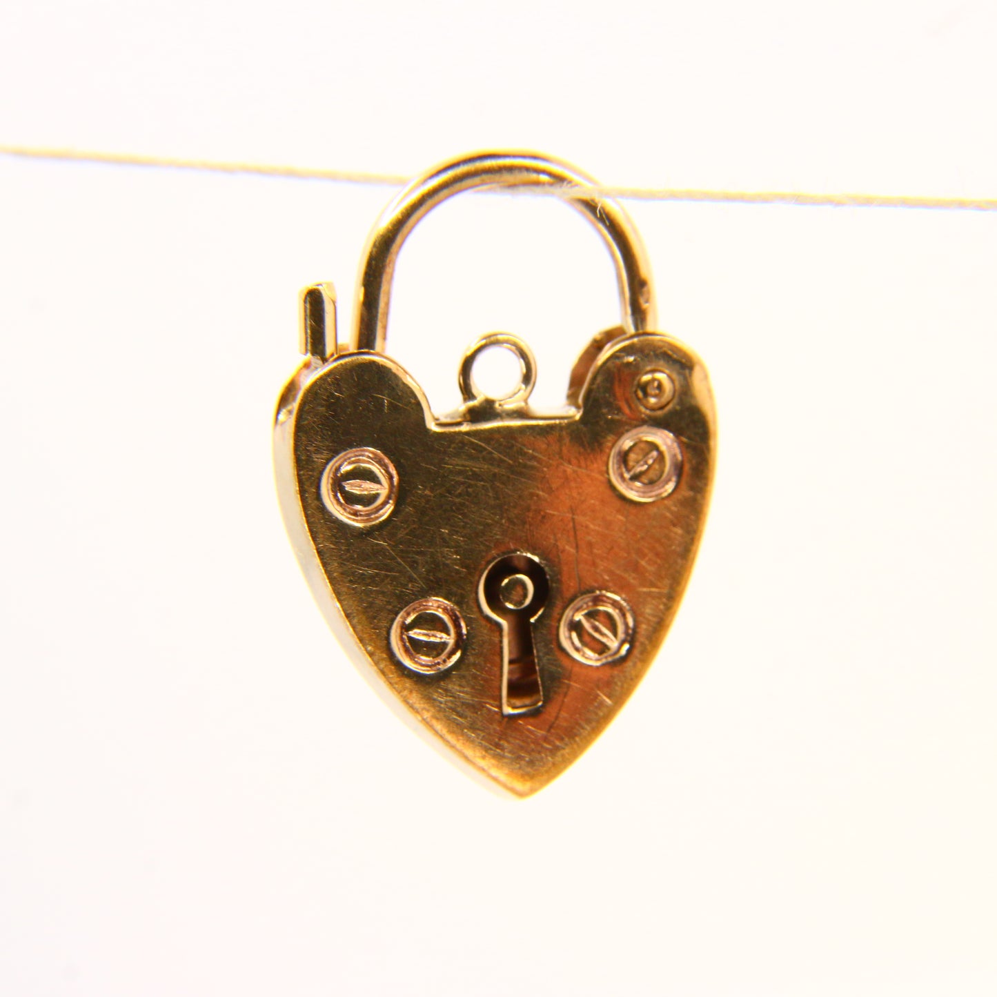 Vintage 9ct Gold Heart Lock Charm – Hallmarked Yellow Gold