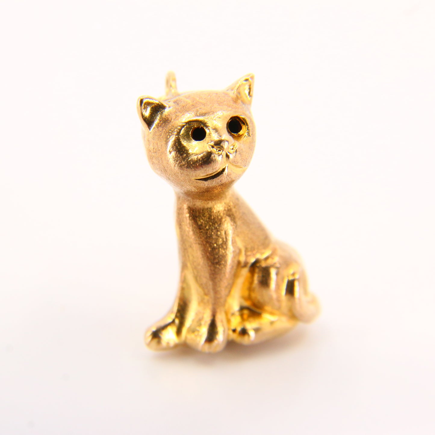 Vintage 9ct Cat Charm Detailed Yellow Gold Pendant Hallmarked Sitting Animal Charm