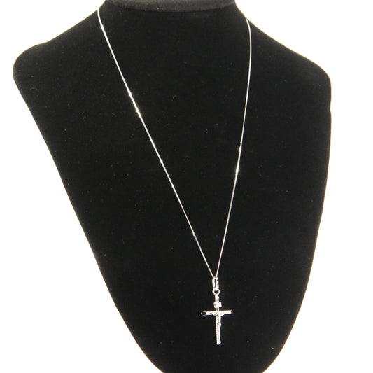Vintage 9ct White Gold 18 Inch Curb Chain Crucifix INRI Cross Pendant Boxed Gift