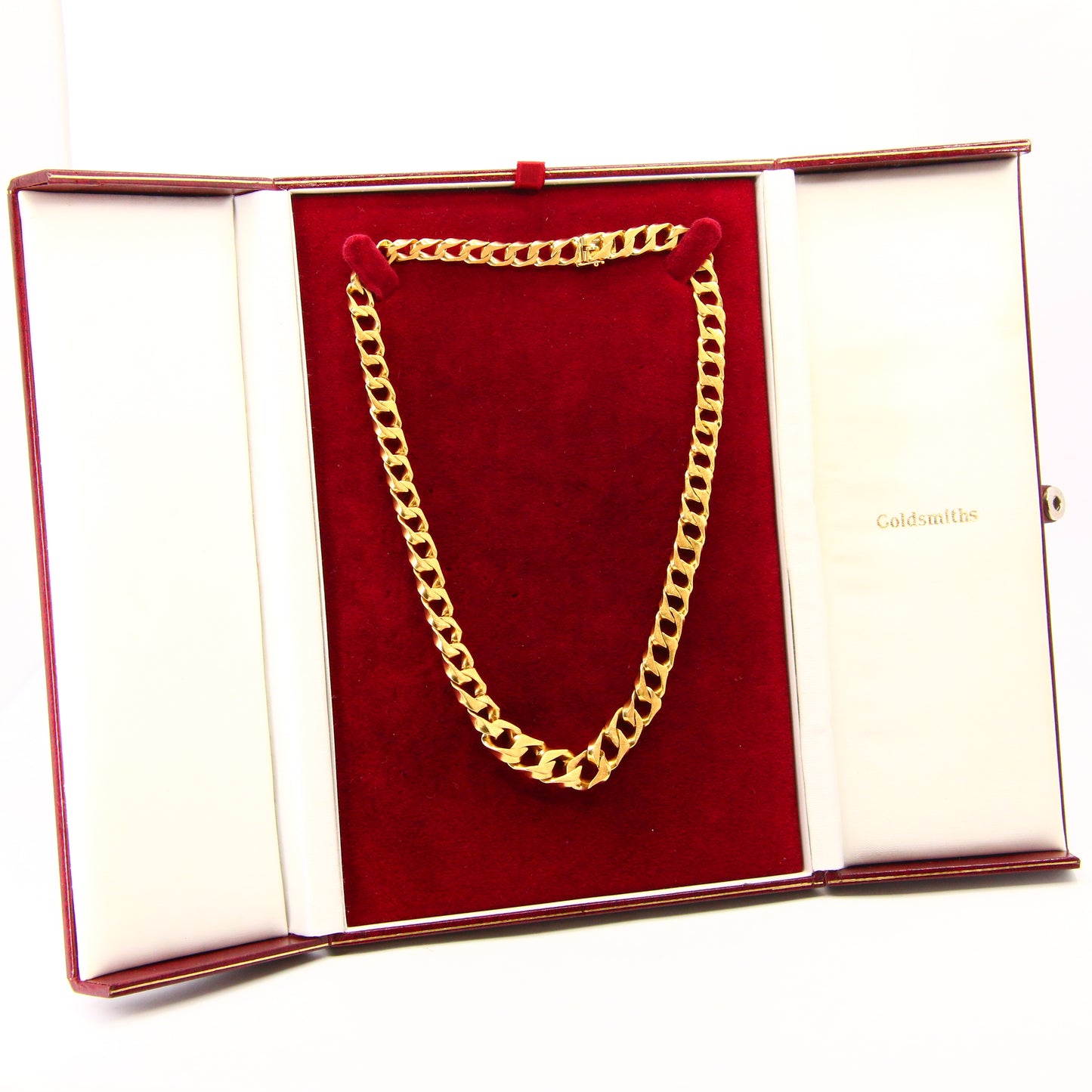 Vintage 18ct Gold Heavy Tapered Chain Necklace Hallmarked Yellow Gold Boxed