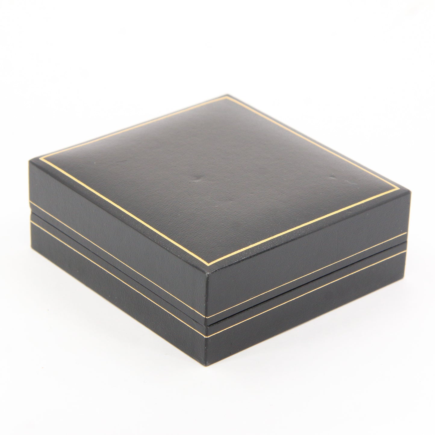 Vintage 18k Yellow Gold Unoaerre Box Chain Necklace 27 Inch 1.3mm Boxed Gift