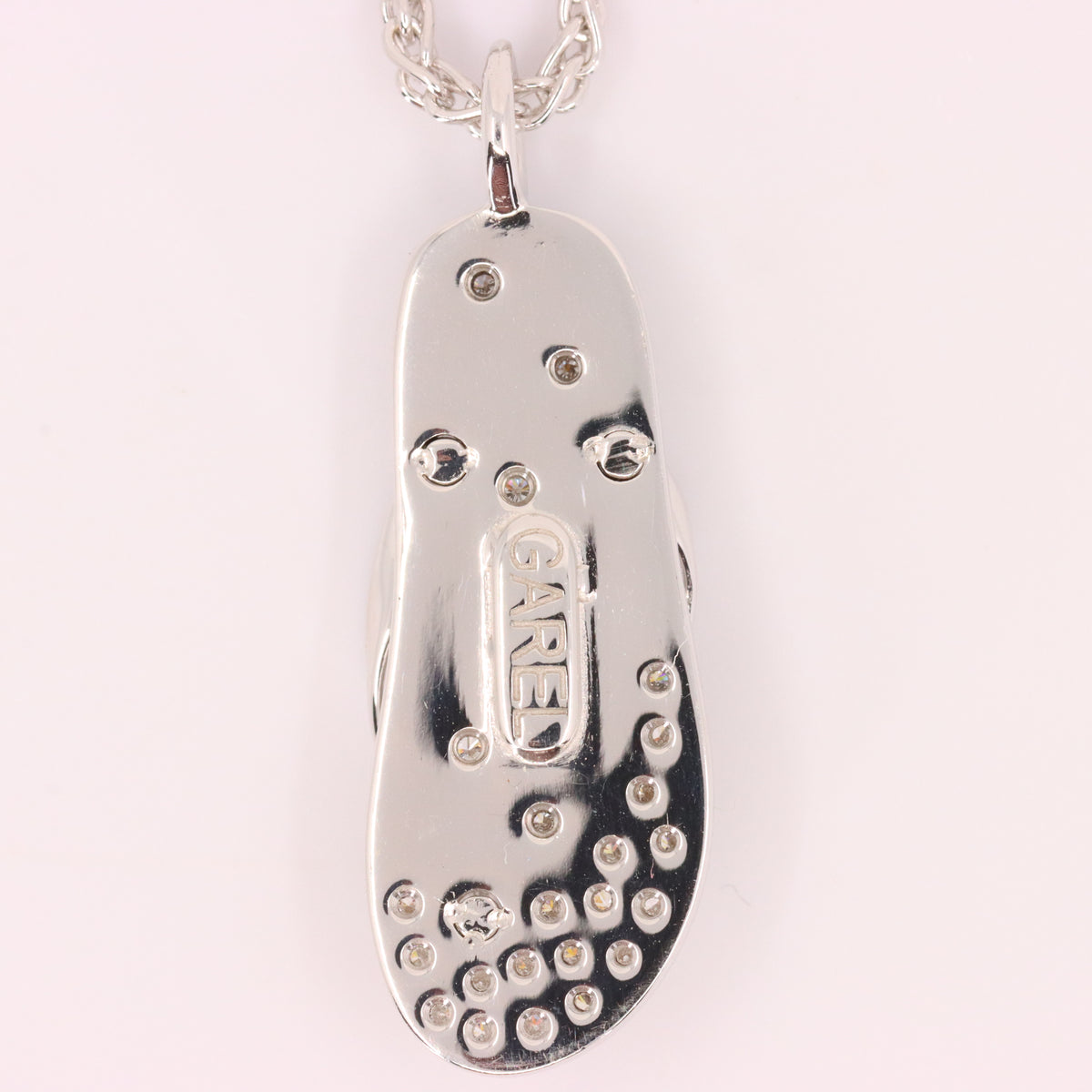Vintage 18ct Hallmarked White Gold 18 inch Jean Marc Garel Diamond Flip Flop Pendant Necklace
