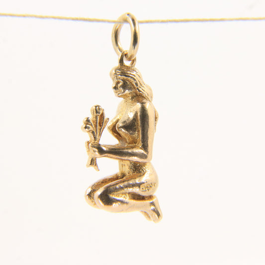 Vintage 9ct Hallmarked Gold Female Classical Beauty Flora Charm Woman Pendant
