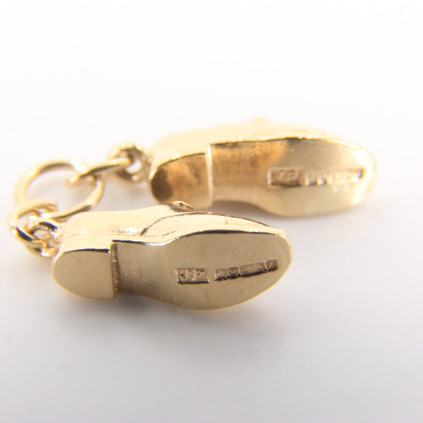 Vintage 9ct Hallmarked Yellow Gold Classic Dress Shoe Pair Charm Pendant Gift