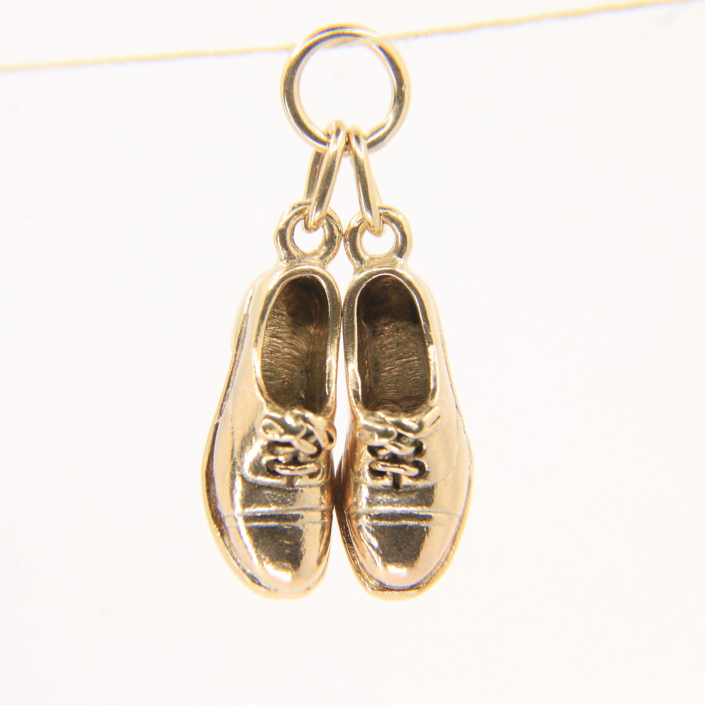 Vintage 9ct Hallmarked Yellow Gold Classic Dress Shoe Pair Charm Pendant Gift