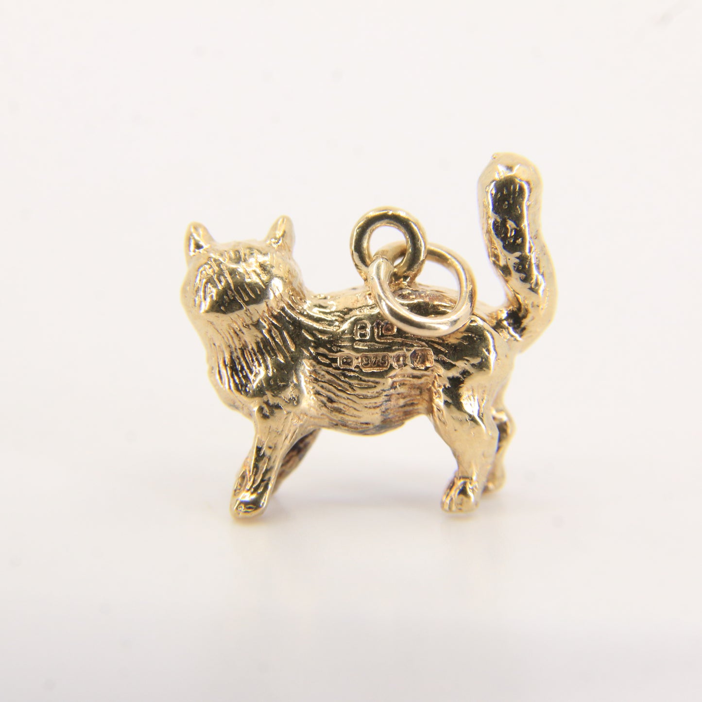 Vintage 9ct Hallmarked Cat Charm Pendant Yellow Gold Tail Up Feline Gift