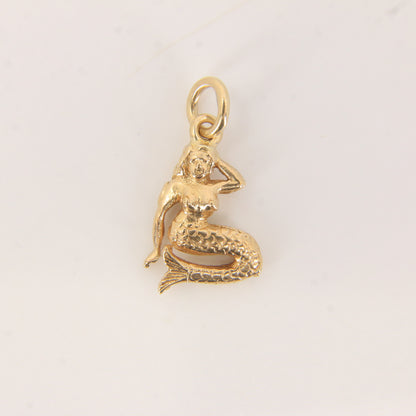 Vintage 9ct Hallmarked Yellow Gold Mermaid Charm Pendant Maritime Nautical Themed Gift