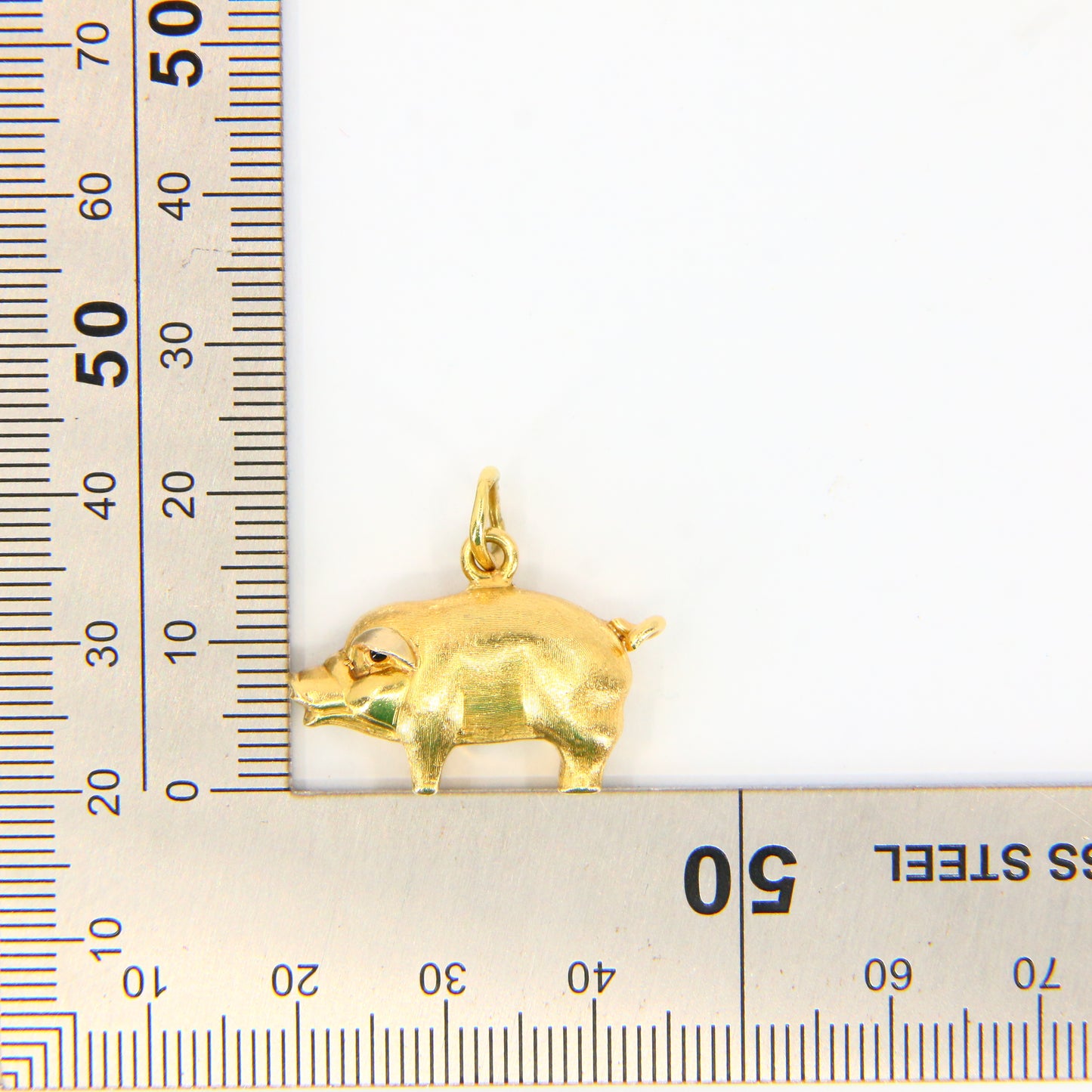Vintage 18ct Yellow Gold Pig Charm Pendant 18 Carat Animal Gift