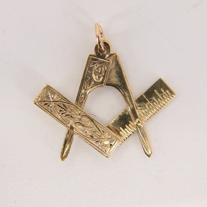 Vintage 9ct Gold Hallmarked Masonic Folding Pendant Compass Square Freemason