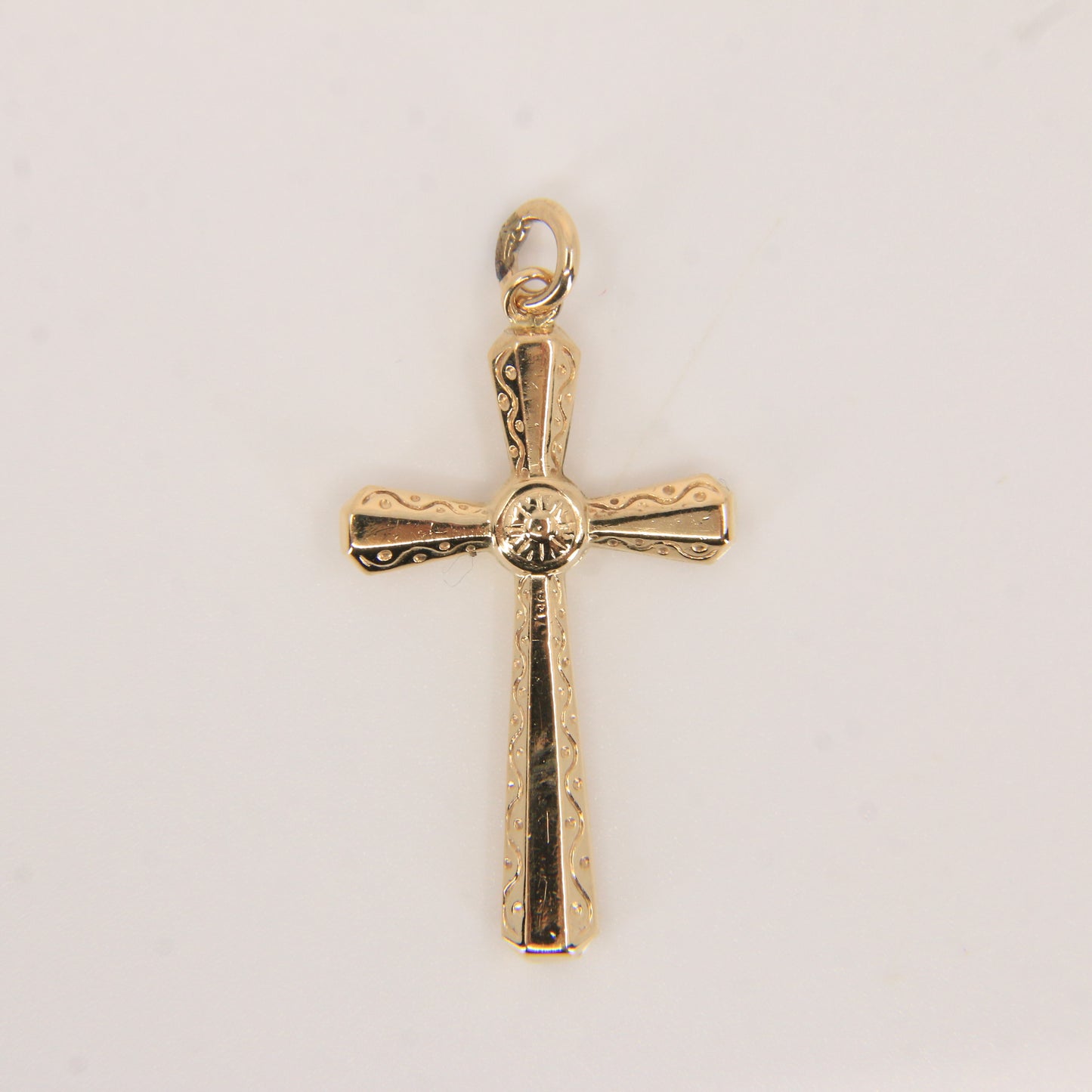 Vintage 9ct Hallmarked Gold Cross Pendant – Solid Religious Charm
