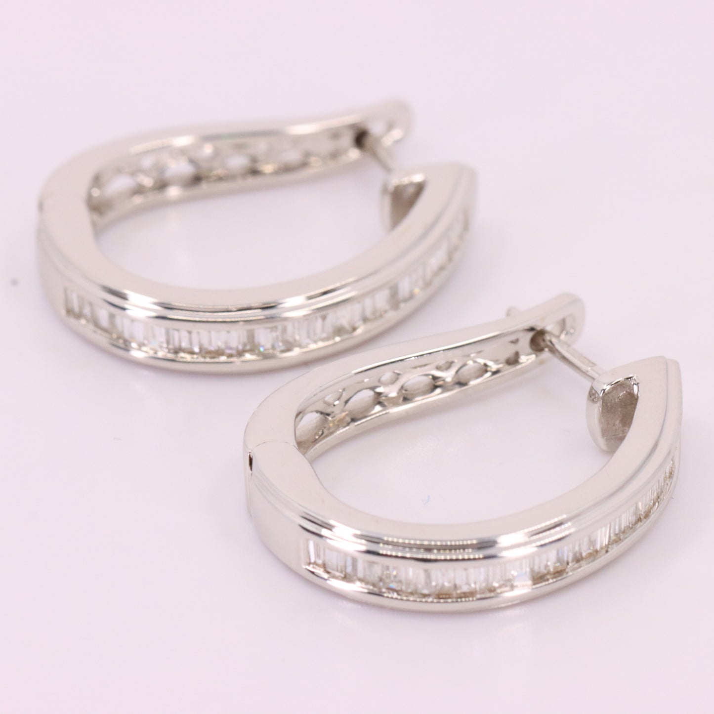 Vintage 9ct Hallmarked White Gold Hoop Earrings Diamond Baguette Set Boxed Gift