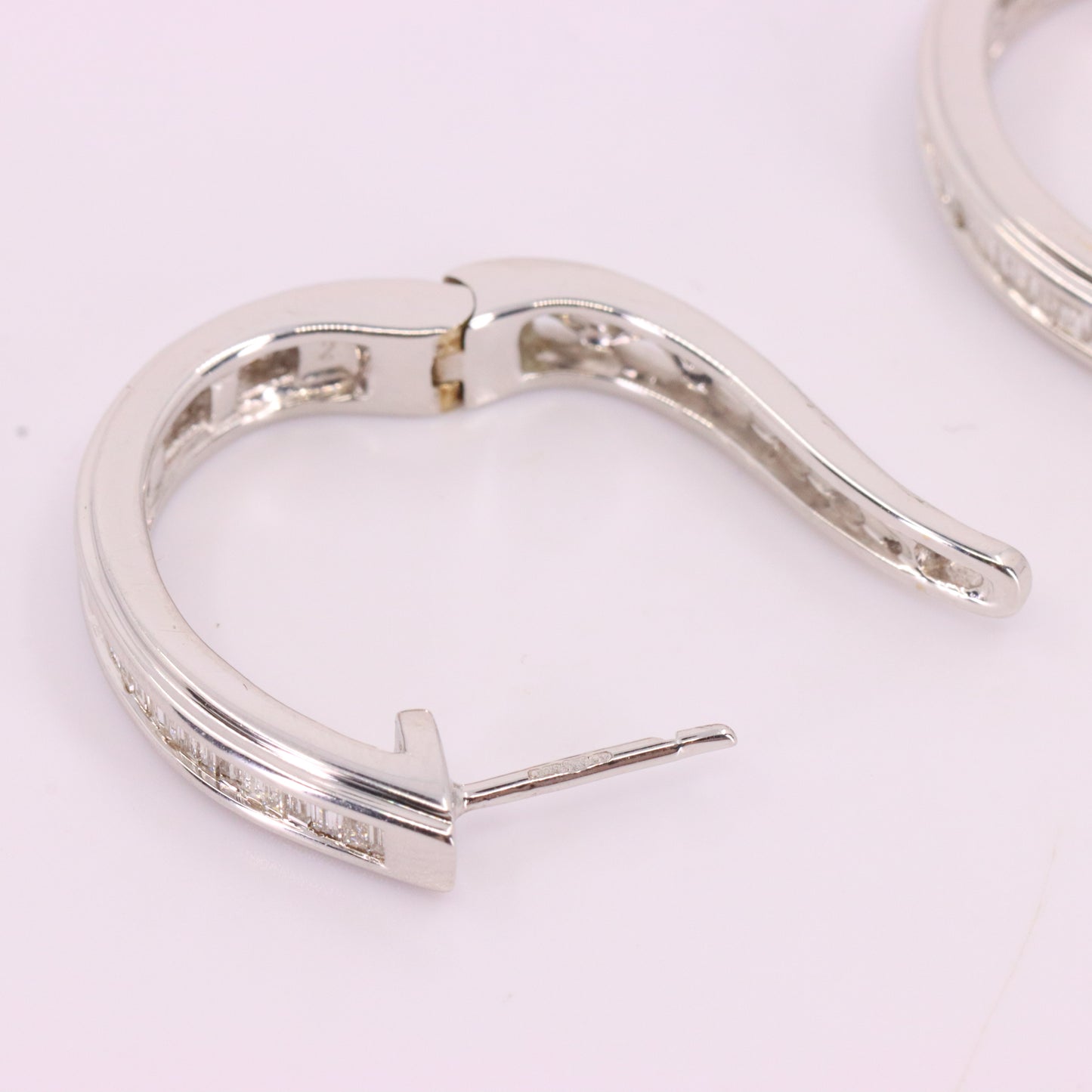 Vintage 9ct Hallmarked White Gold Hoop Earrings Diamond Baguette Set Boxed Gift