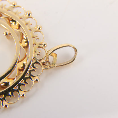 Vintage 9ct Hallmarked Gold Ornate Full Sovereign Display Pendant