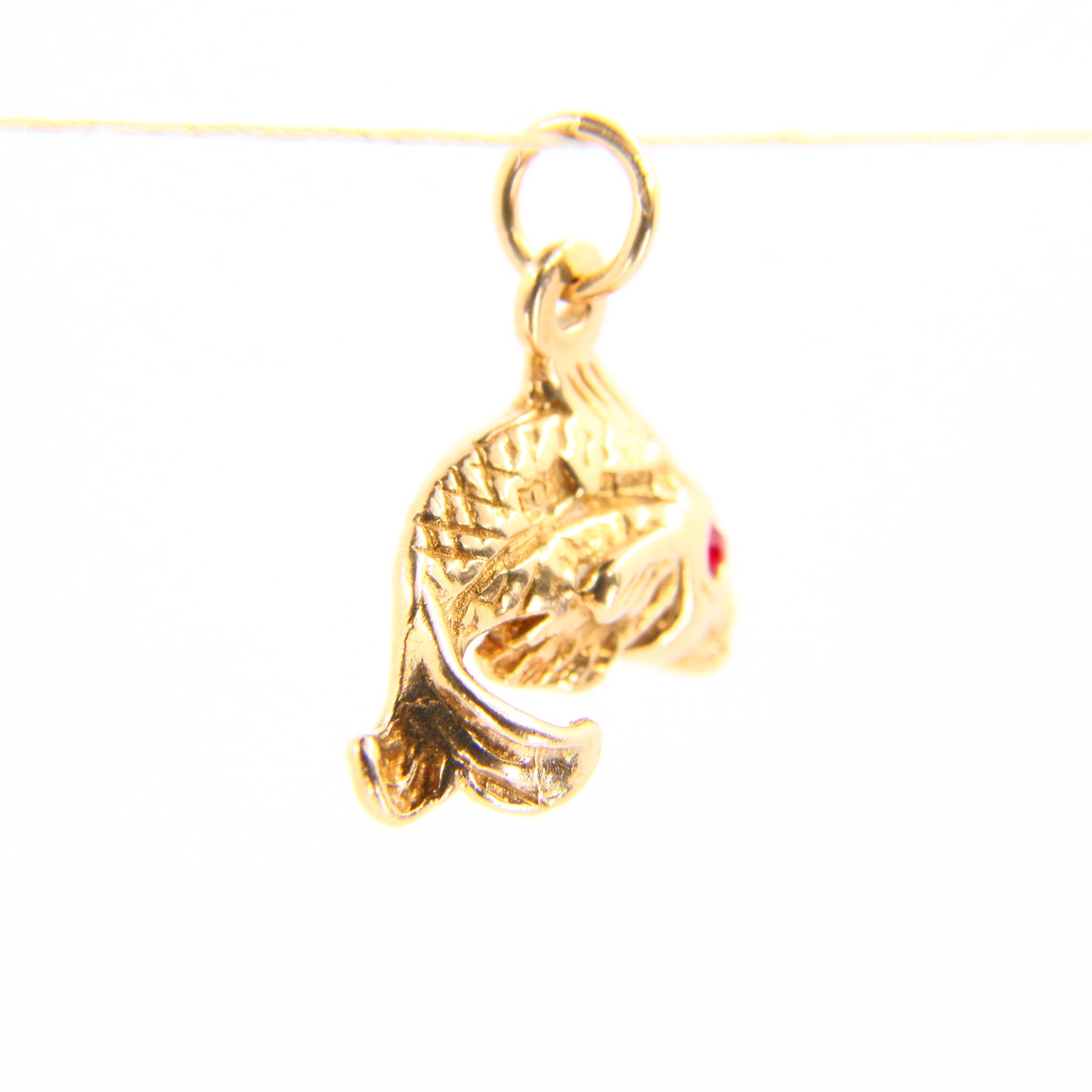 Vintage 9ct Red Eyed Leaping Fish Pendant Hallmarked 9 Carat Yellow Gold Charm