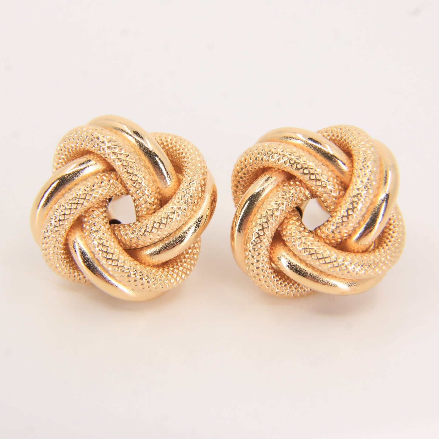 Vintage 9ct Hallmarked Yellow Gold Knot Stud Earrings Textured Design Boxed Gift