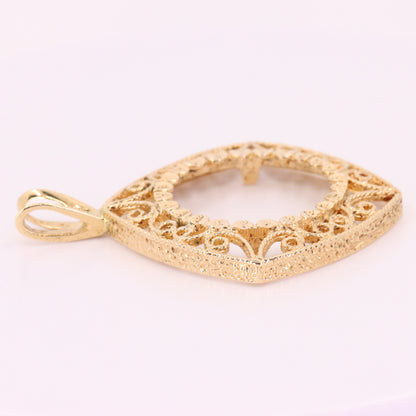 Vintage 9ct Hallmarked Gold Full Sovereign Coin Frame Mount Filigree Pendant