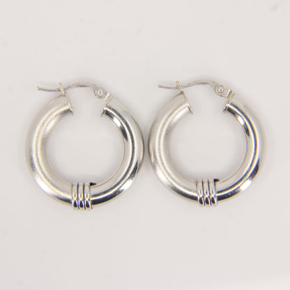 Vintage 9ct Hallmarked White Gold Hoop Earrings Italian Boxed Gift