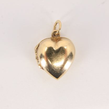 Vintage 9ct Hallmarked Gold Heart Charm – Enamel Dancing Couple