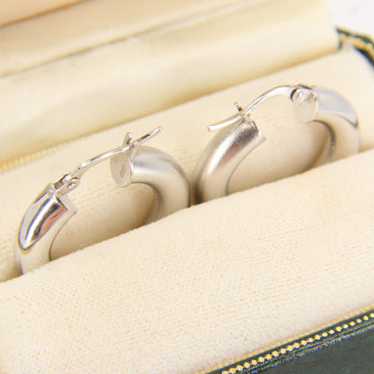 Vintage 9ct Hallmarked White Gold Hoop Earrings Italian Boxed Gift