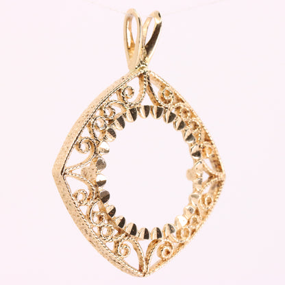Vintage 9ct Hallmarked Gold Full Sovereign Coin Frame Mount Filigree Pendant