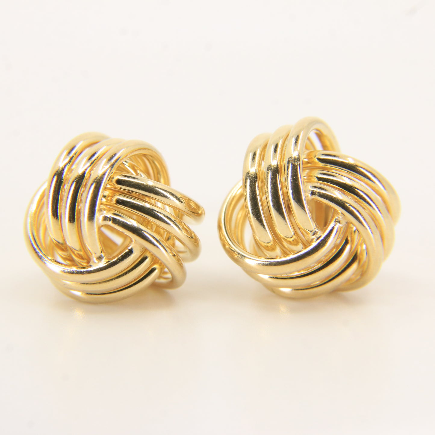 Vintage 9ct Hallmarked Yellow Gold Knot Stud Earrings Classic Design Boxed Gift