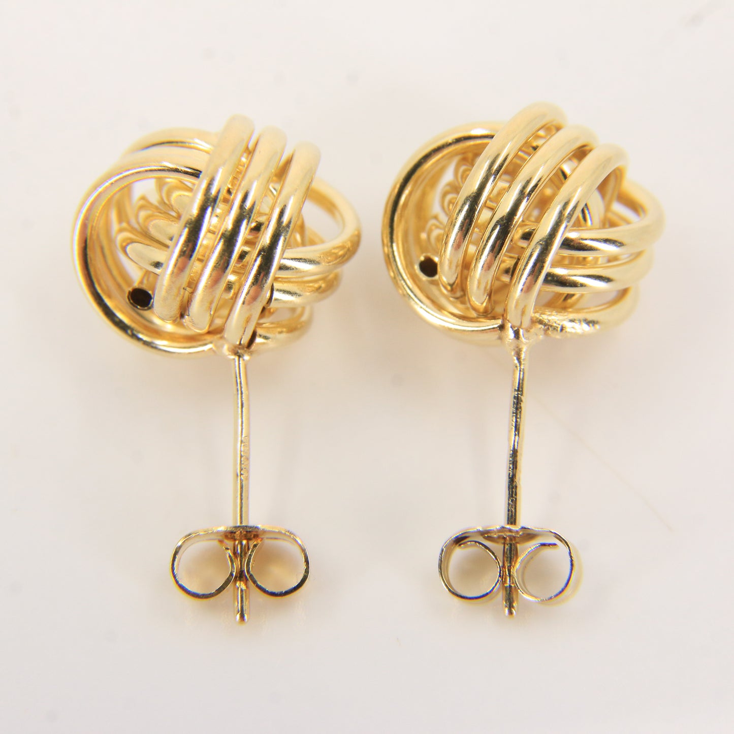 Vintage 9ct Hallmarked Yellow Gold Knot Stud Earrings Classic Design Boxed Gift