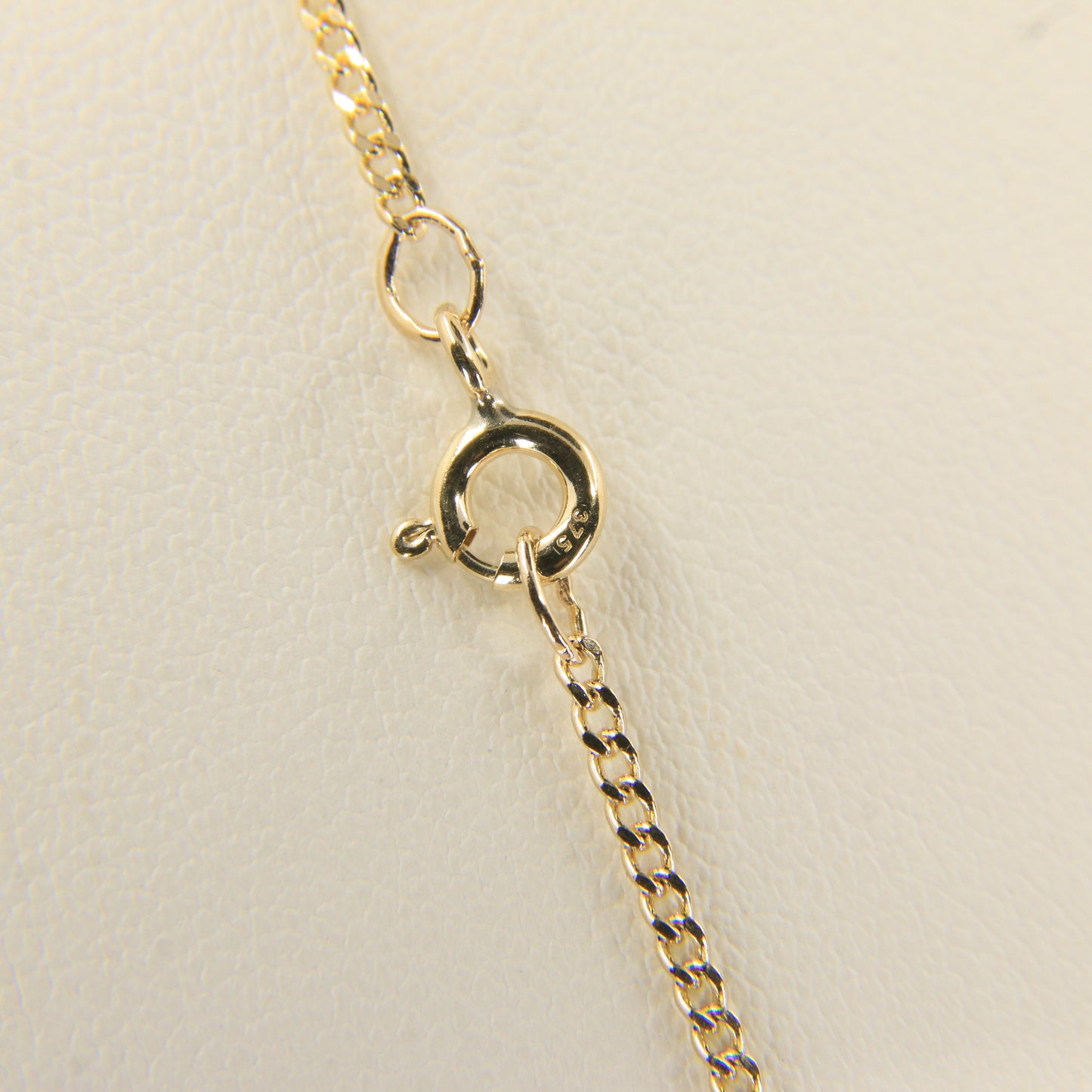Vintage 9ct Gold Curb Chain Necklace Hallmarked Yellow Gold 18 Inch Boxed Gift