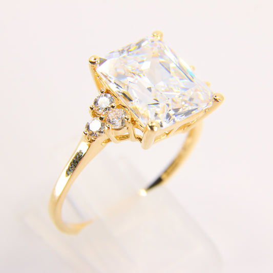 Vintage 14ct Hallmarked Dress Ring Cubic Zirconia Yellow Gold Boxed UK Size V 1/2