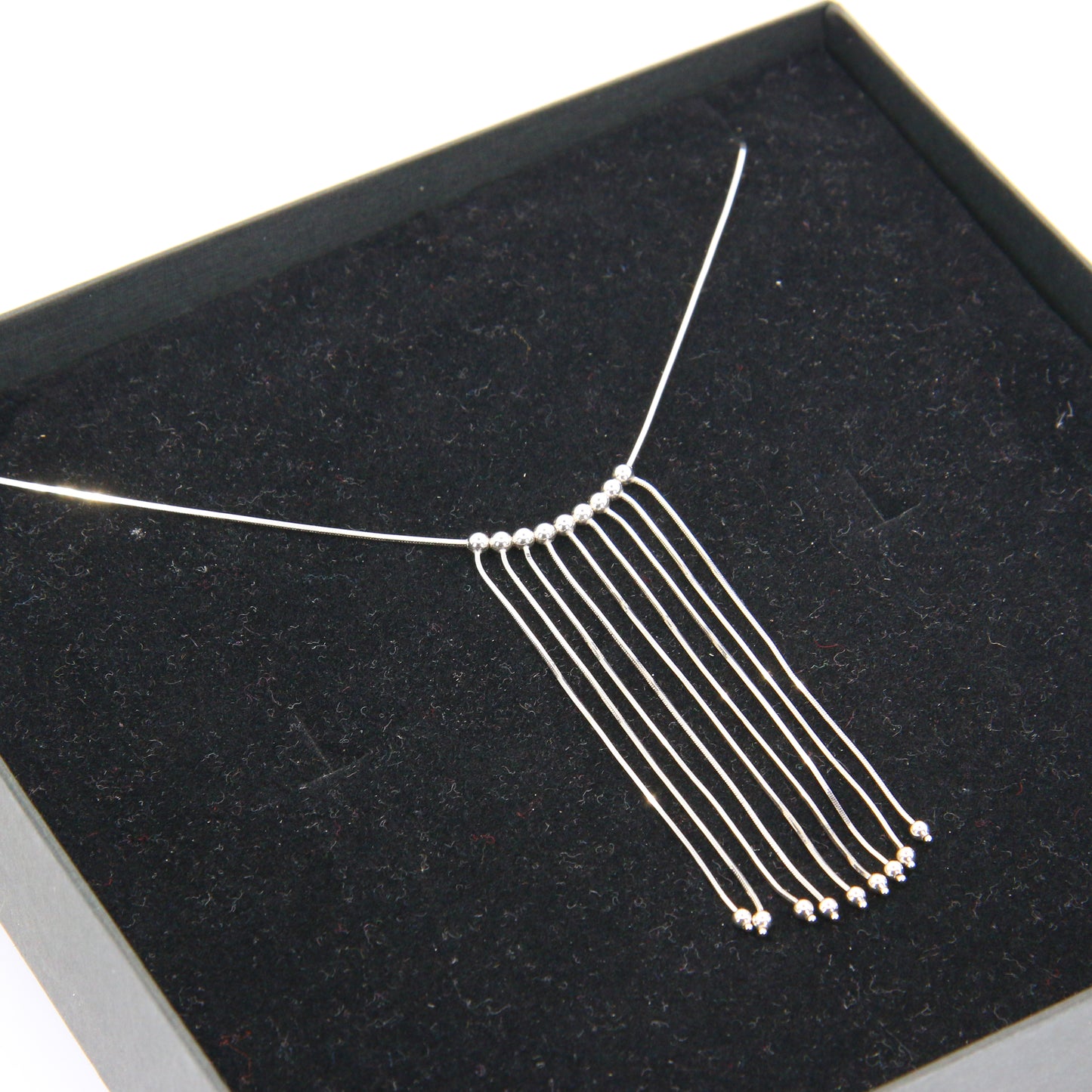 Vintage 18k White Gold Fringe Tassel Necklace Fine Jewellery Boxed