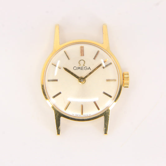 Vintage 18ct Hallmarked Gold Omega Ladies Watch Head 19mm Swiss 17 Jewel Manual Wind