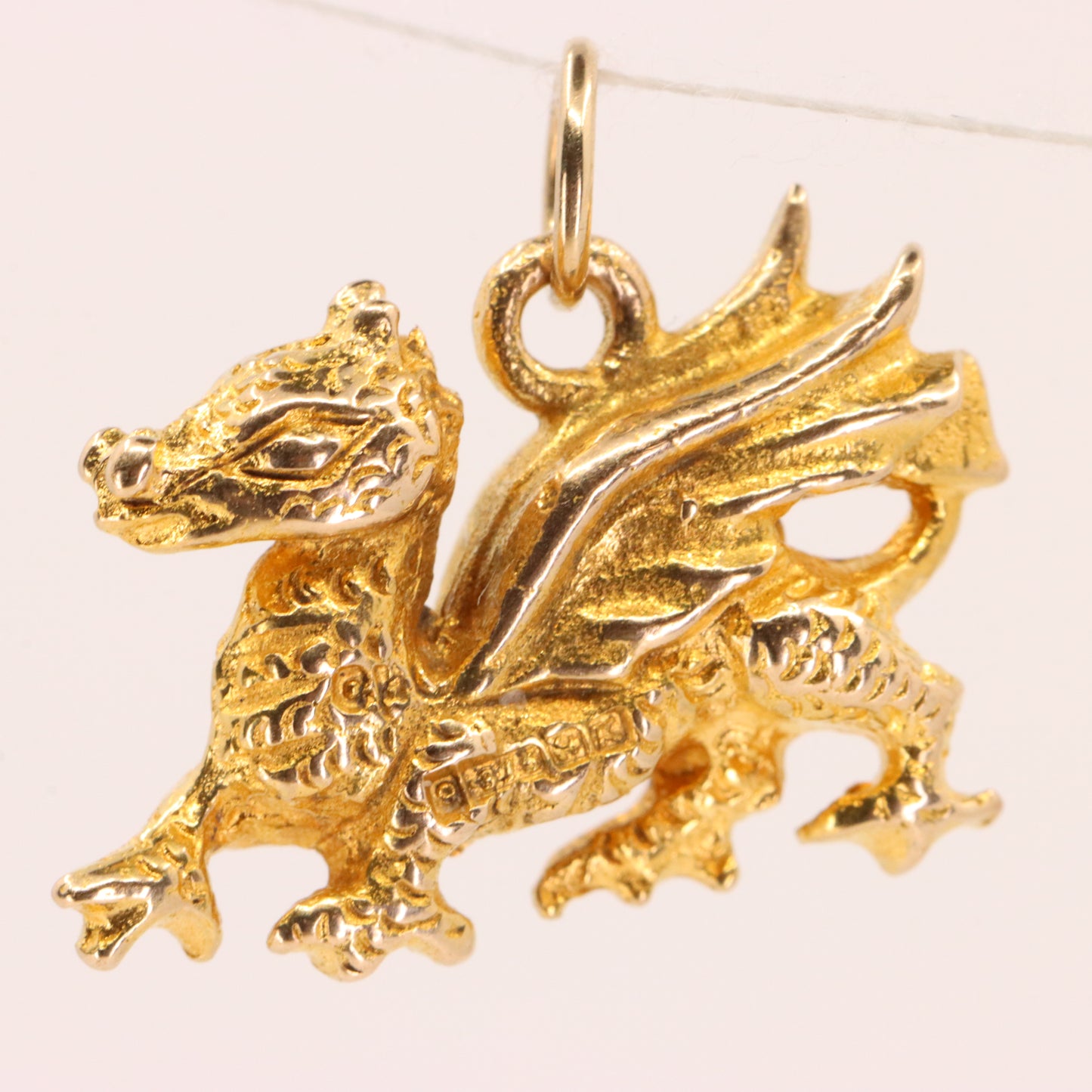 Vintage 9ct Hallmarked  Gold Welsh Dragon Charm Pendant Wales Symbol Gift