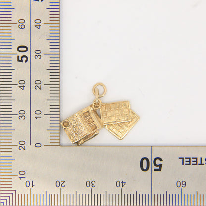 Vintage 9ct Gold Casino Charm Set Hallmarked Slot Machine & Pocket Rockets