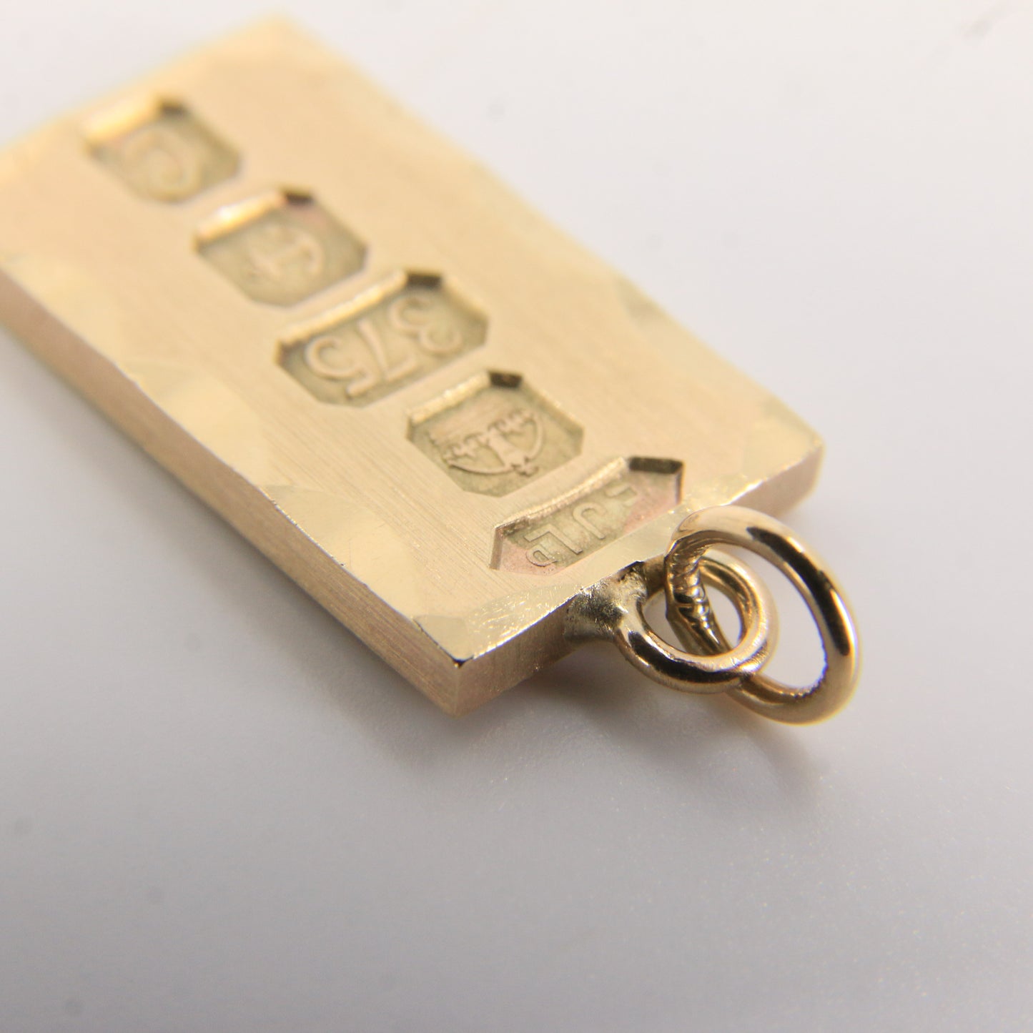 Vintage 9ct Gold Hallmarked Ingot Pendant Birmingham 1977