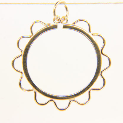 Vintage 9ct Gold Hallmarked Half Sovereign Coin Holder Pendant