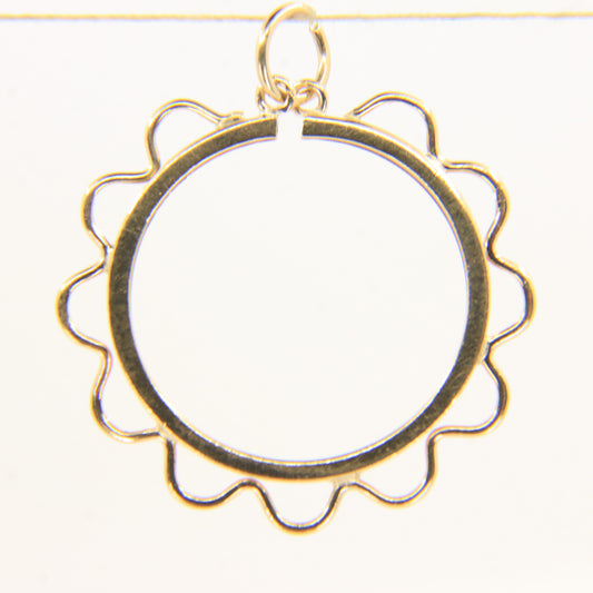 Vintage 9ct Gold Hallmarked Half Sovereign Coin Holder Pendant