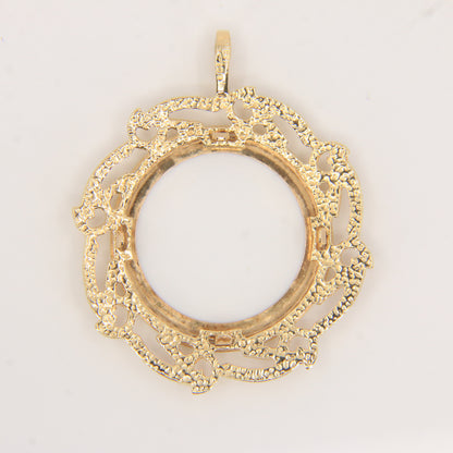 Vintage 9ct Gold Hallmarked Full Sovereign Coin Holder Pendant
