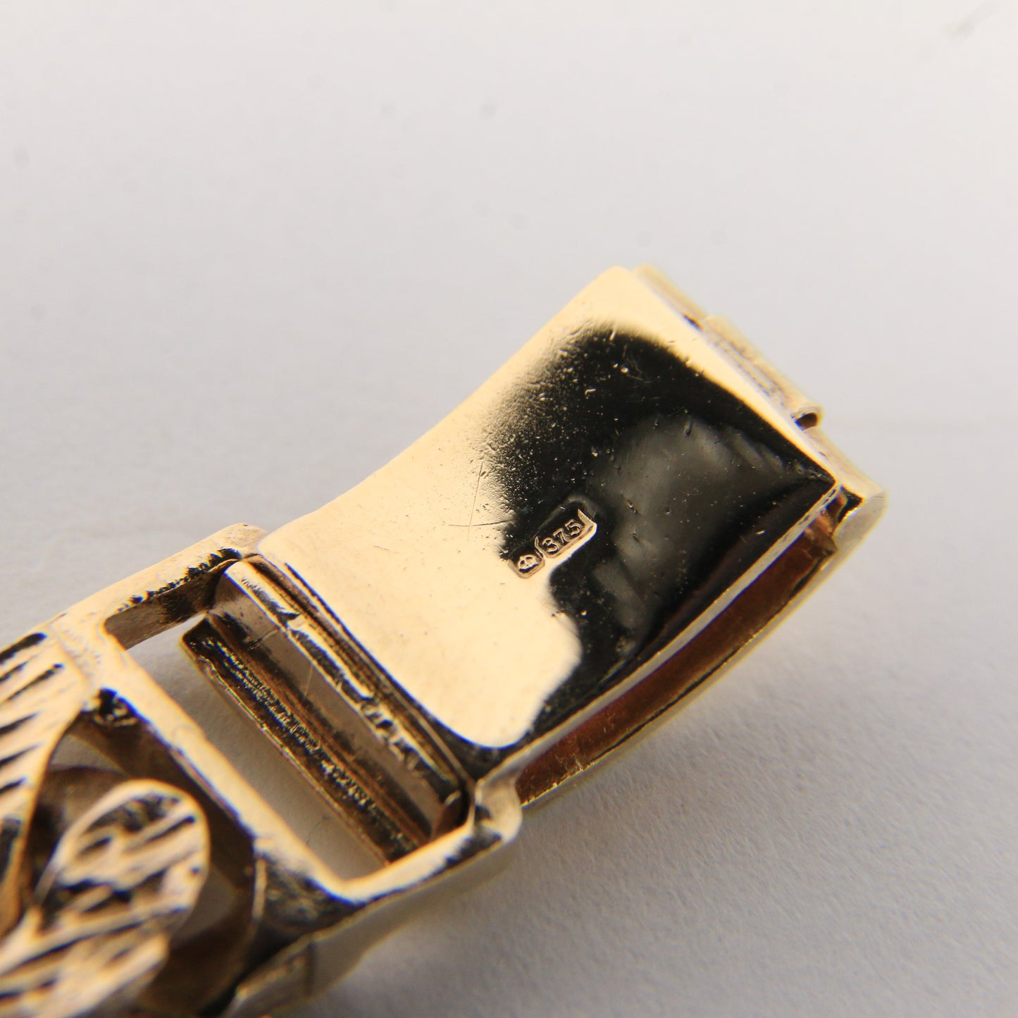 Vintage 9ct Gold ID Bracelet 8.25" Hallmarked Textured Curb Box Clasp Gift