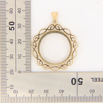 Vintage 9ct Hallmarked Yellow Gold Full Sovereign Coin Mount Pendant Frame