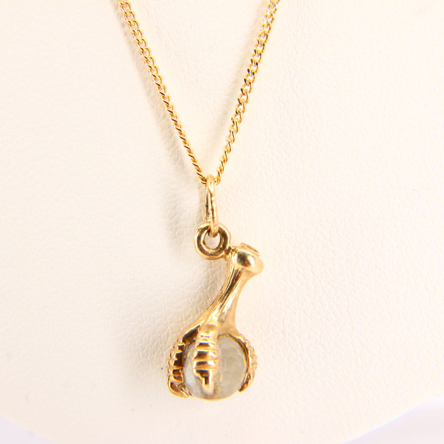 Vintage 9ct 20 inch Claw Charm Pendant Necklace 9 Carat Yellow Gold Hallmarked Chain Boxed