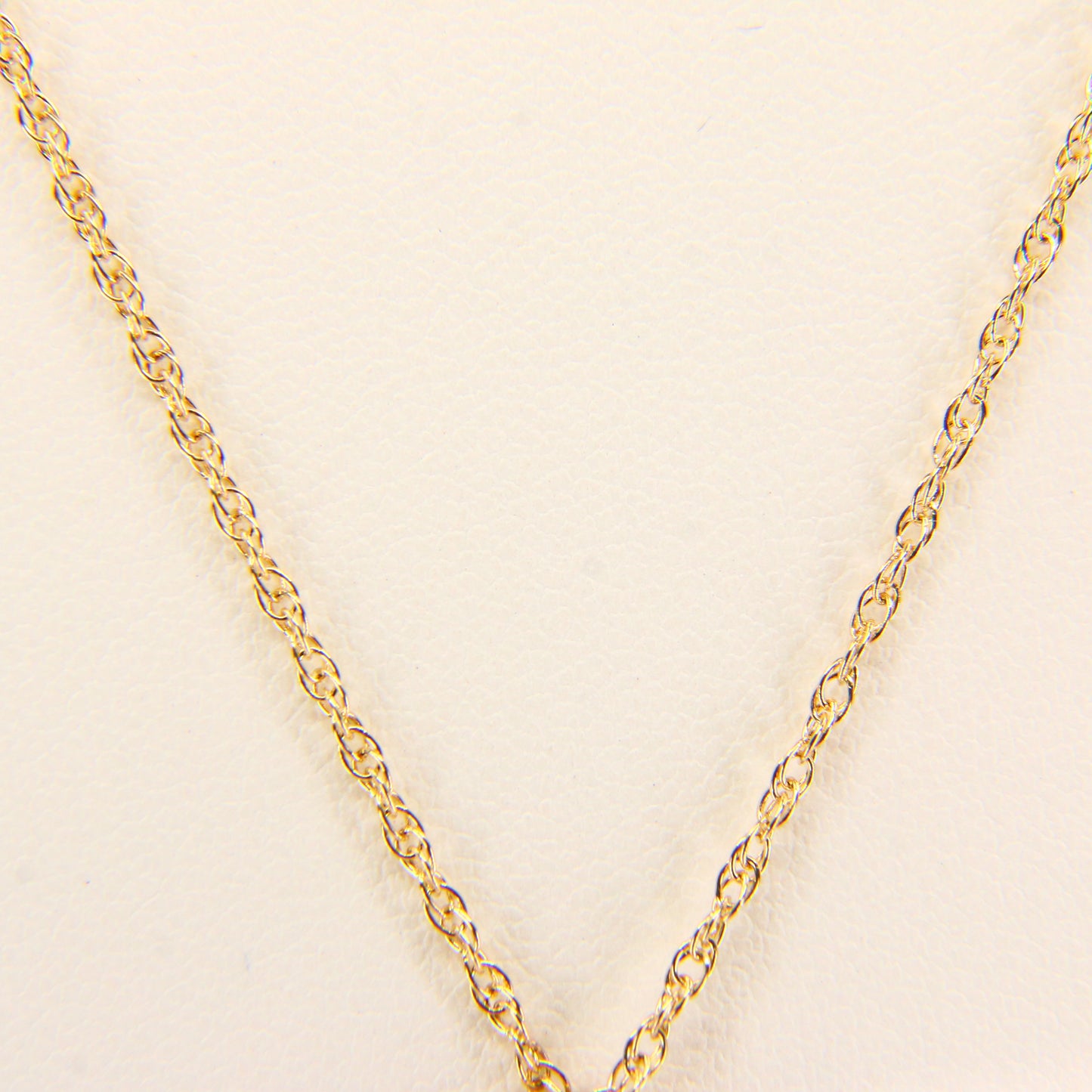 Vintage 9ct Gold 18 inch Heart Lock Singapore Chain Necklace Yellow Gold Boxed