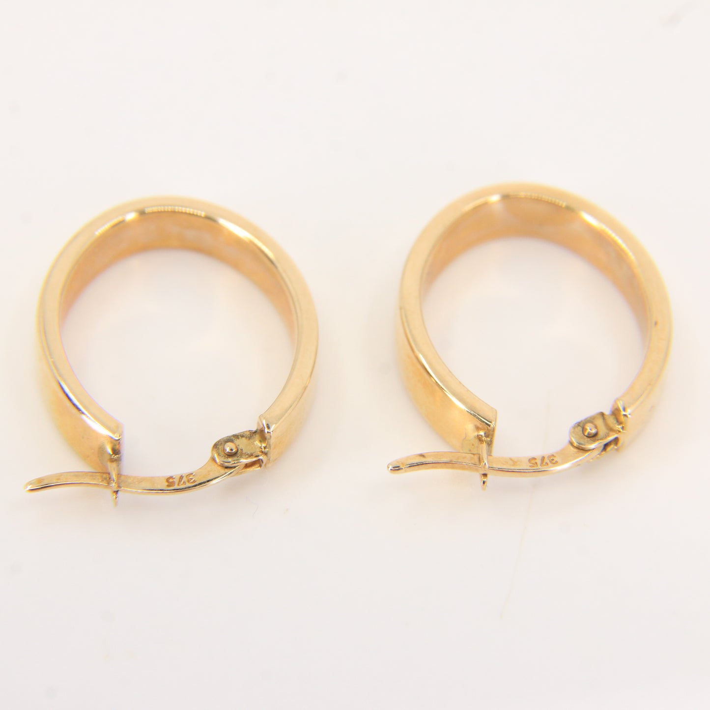 Vintage 9ct Gold Hoop Earrings Oval Lightweight Yellow Gold Boxed Gift
