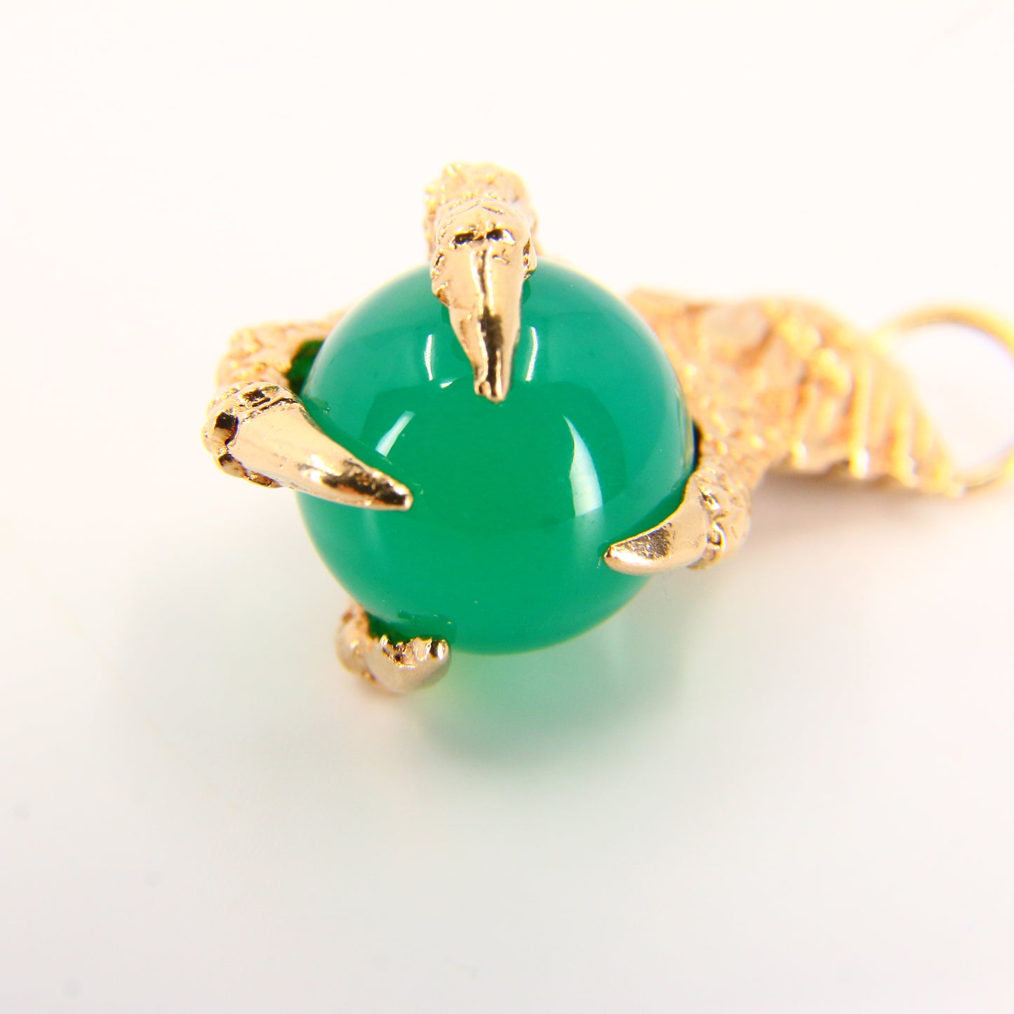 Vintage 9ct Dragons Claw Charm Green Gem 9 Carat Yellow Gold Hallmarked Pendant