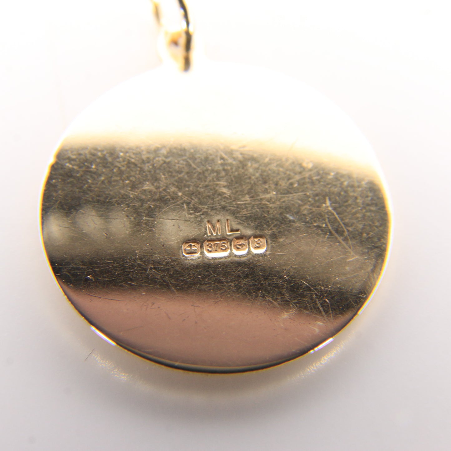 Vintage 9ct Hallmarked Yellow Gold Virgo Zodiac Pendant Astrology Charm Gift