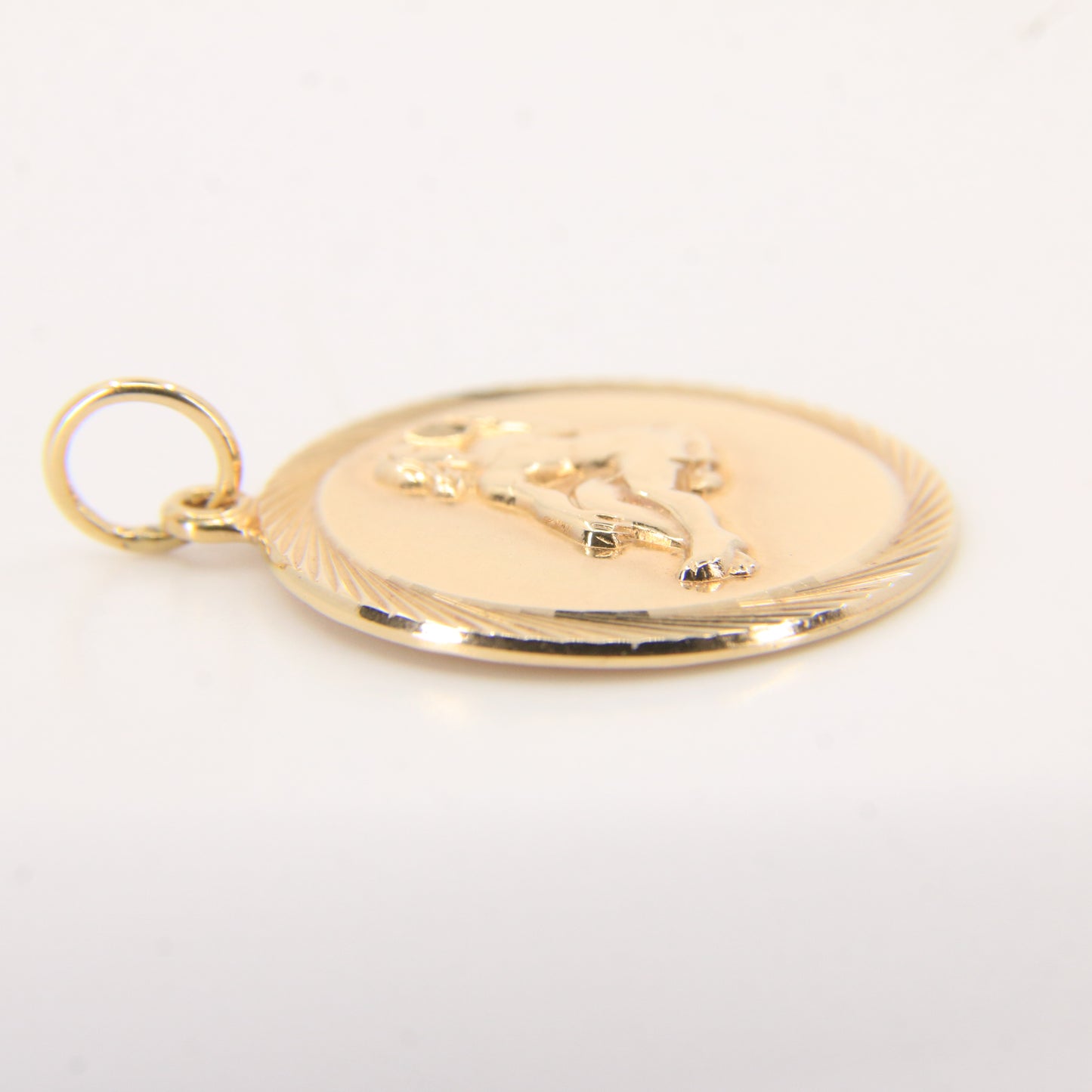 Vintage 9ct Hallmarked Yellow Gold Virgo Zodiac Pendant Astrology Charm Gift