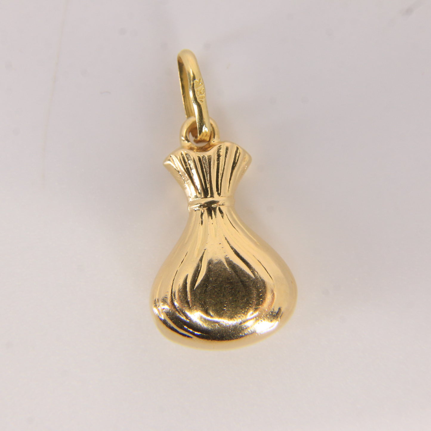 Vintage 18ct Yellow Gold Money Bag Pendant 5000 Dollar Wealth Charm Gift